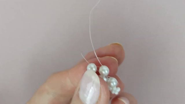 Браслет из бусин на леске ??? Делаем сами ? смотреть онлайн
