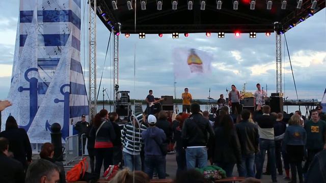 Включай микрофон - Поэты, артисты смотреть онлайн