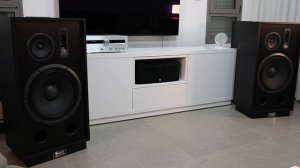 Magnat Transplus 1500, Magnat MA900, Lumin U2 Mini, Ayre QB-9 DSD Sound Demo