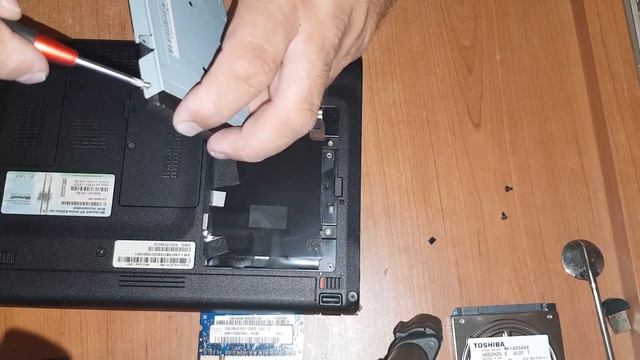 Acer Aspiire One D250 Upgraded With 2gb Ram And 120 Gb SSD