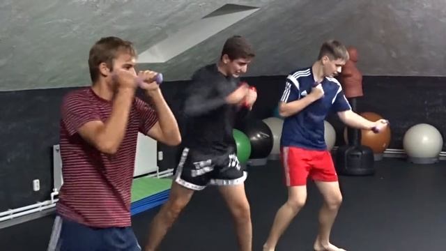 Взрослые тренировки в спортклубе "Пересвет" смотреть онлайн