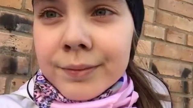 Это называется СЕЛФИ... смотреть онлайн