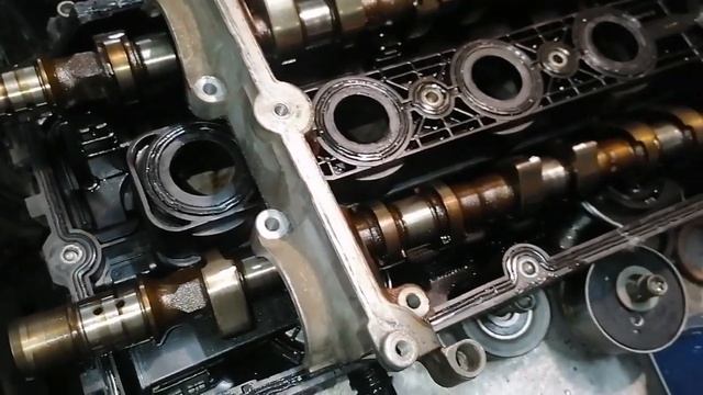Шевроле Круз Z18XER 1,8л замена ремня Г. Р. М. тепло обменник, сальники клапанов. смотреть онлайн