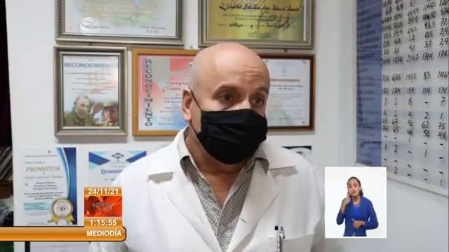 Médicos cubanos rememoran pensamiento de Fidel Castro смотреть онлайн