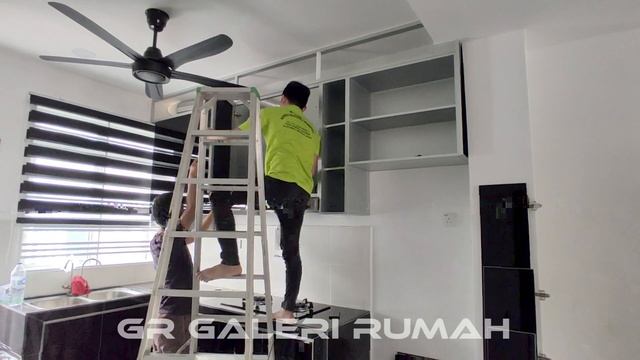 Renovate Kabinet Dapur Moden Fully Aluminium Cermin Hitam смотреть онлайн