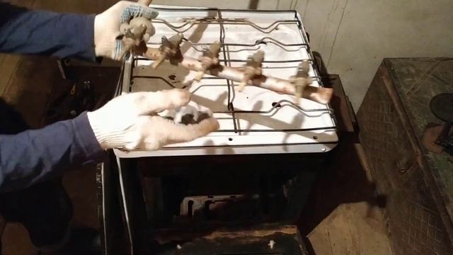 КРАТКИЙ ОБЗОР РАЗБОРКИ ГАЗОВОЙ ПЛИТЫ КАРПАТЫ 12 В МЕТАЛЛОЛОМ. смотреть онлайн