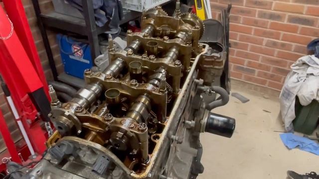 Honda Civic Type R EP3 BTCC Track Car Build - Episode 2 K24 Time! смотреть онлайн