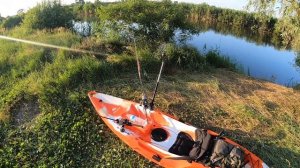 Мой каяк + акссесуары которые я приобрел для рыбалки... Первый шаг в каяк фишинг)