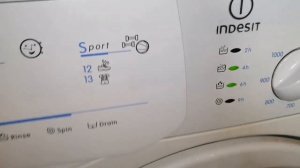 Снова стирка на Indesit Wisl 105: Быстрая 60° 1000 об/мин