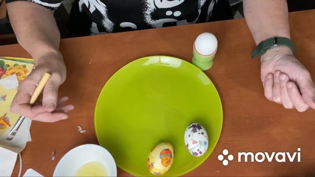 Как я делаю Декупаж на Пасхальные яйца. Просто и экологично. смотреть онлайн