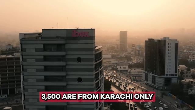 1000 Jobs - 100,000 Salary | Junaid Akram смотреть онлайн