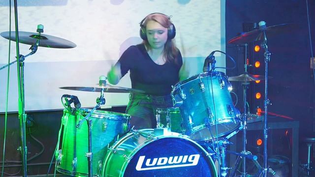 Светлана Карабчеева | U2 - Pride (Drum Cover) смотреть онлайн
