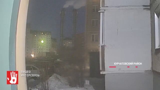 Под окнами многоэтажки на улице Профессора Благих обнаружили мертвым мужчину смотреть онлайн