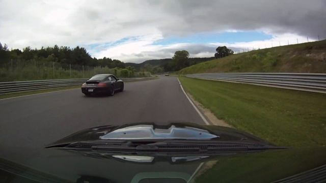 GTO and Porsche Carrera 4S at Limerock2010 смотреть онлайн