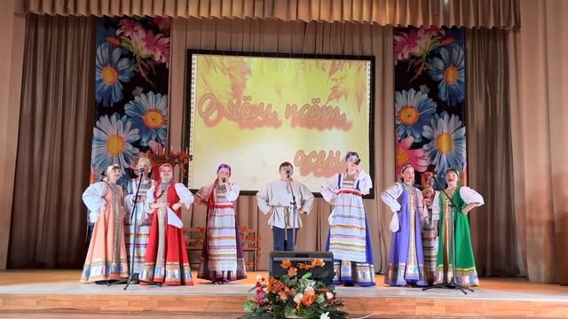 Ансамбль русской песни «Кудёрушки» - «Варенька» смотреть онлайн