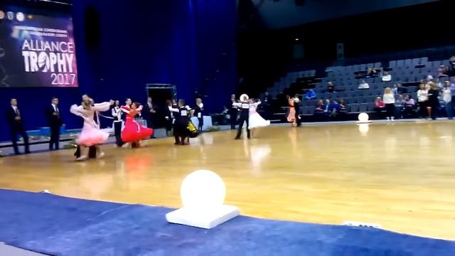 "ALLIANCE TROPHY-2017" Юниоры 1. Танго. 17.12.2017 смотреть онлайн