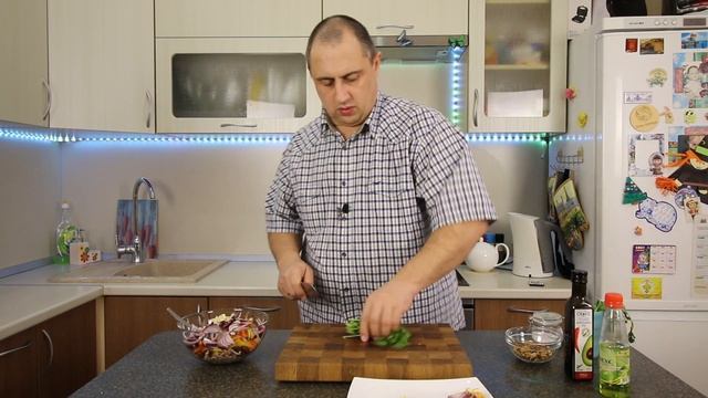 ▶️Салат "ТБИЛИСИ" с фасолью и говядиной. Салат без майонеза. смотреть онлайн