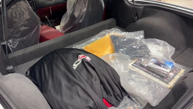 2007 Corvette Z06 Ron Fellows Interior video! 15 miles still in full plastic! смотреть онлайн