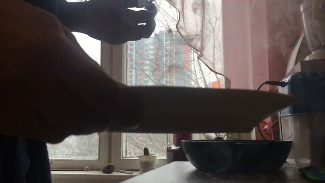 Россия щедрая душа- горит, ответ идиотам!!! Учите химию!!!