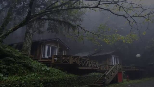 Шум дождя на старой крыше / Звуки дождя и грома для сна что радует душу. смотреть онлайн
