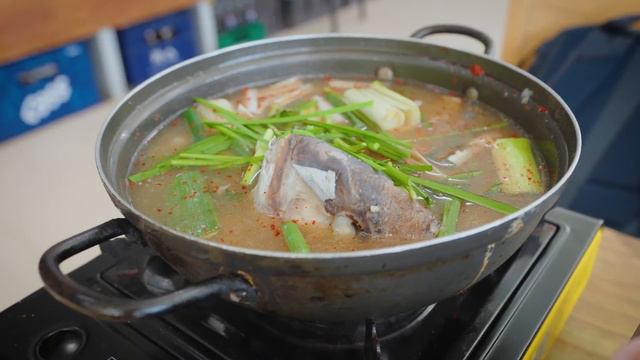 Best KOREAN FOOD Tour Ever!! 33 Meals from Seoul to Busan! [Full Documentary] смотреть онлайн