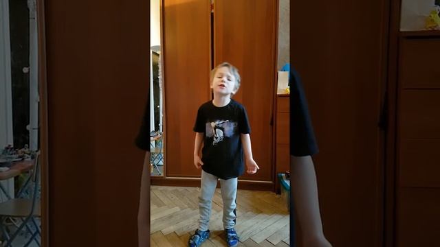 Эдуард Успенский "Необычный слон" читает Георгий Иванов смотреть онлайн