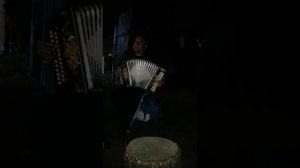 А над лагерем ночь - под гармонь