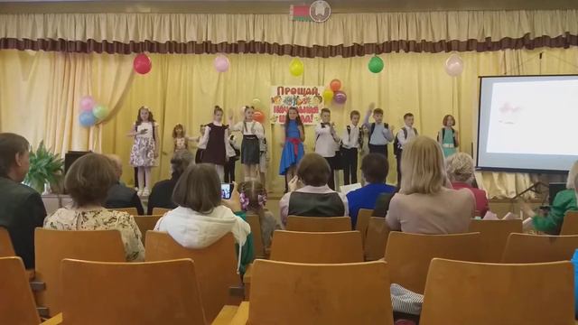 Танец с рюкзаками смотреть онлайн