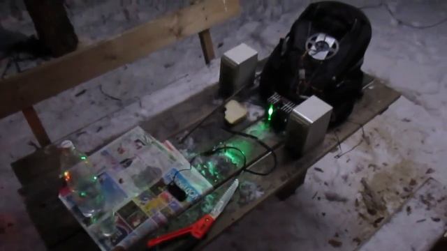 Проверка диодной ленты в лесу. смотреть онлайн