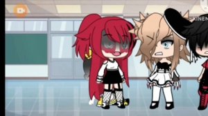 два сердечка на руке