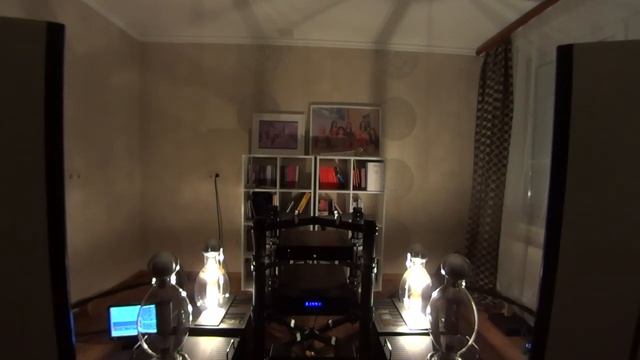 Hi-Audio Digital Transport, Audio-gd R-7HE Mk 2 DAC, GM-100 Mono Amps, Magnepan 3.7i, Siltech