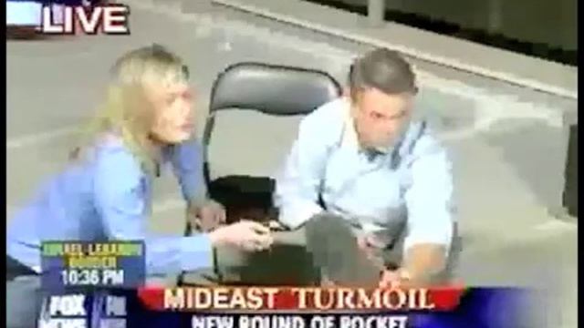 Flashback: Shep Smith and Jennifer Griffin Under Fire! смотреть онлайн