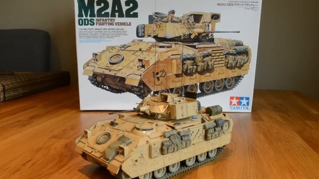 Tamiya M2A2 Bradley Fighting Vehicle 135