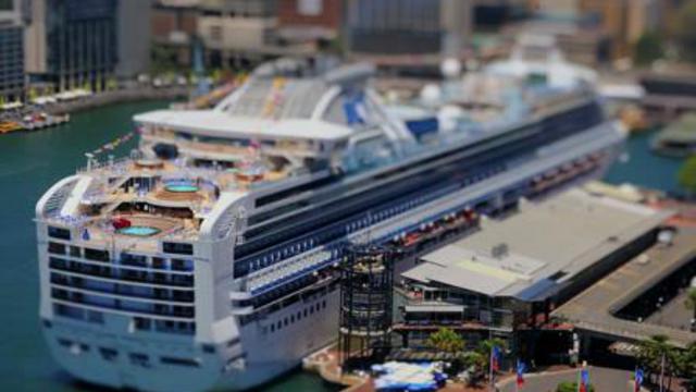 Как в живую! смотреть онлайн