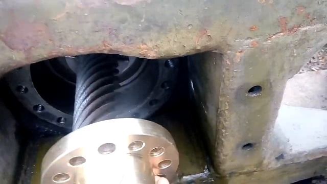 Гайка бронзовая с манипулятора 4901 на базе ЗиЛ-131 т.+380674229295 смотреть онлайн