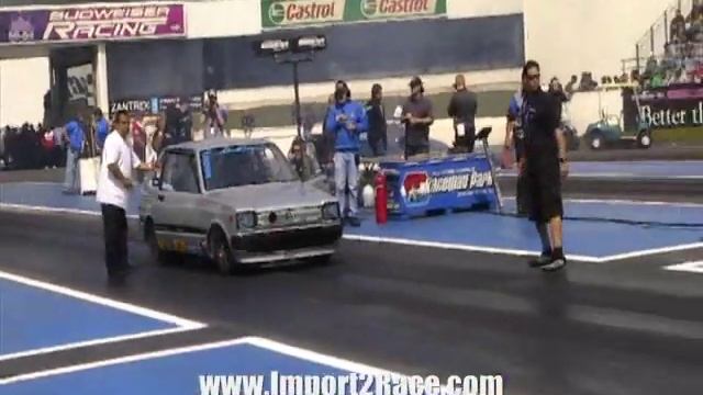 Toyota Starlet 1.8 Vs Mitsubishi Eclipse смотреть онлайн