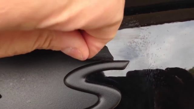 Plasti Dip on Porsche 911 rear badge смотреть онлайн