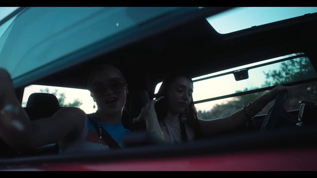 Robin Schulz - Smash My Heart (Official Video)