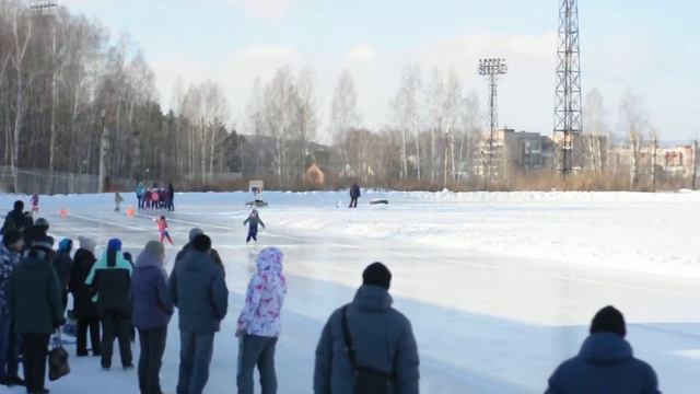 Открытое первенство города Миасса и МБУ СШ № 4 по конькобежному спорту смотреть онлайн