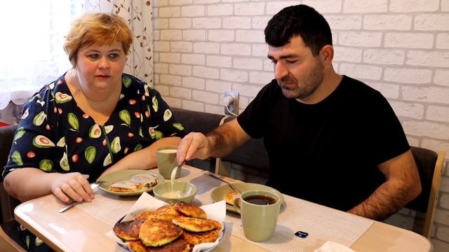 Готовлю завтрак и МУКБАНГ смотреть онлайн