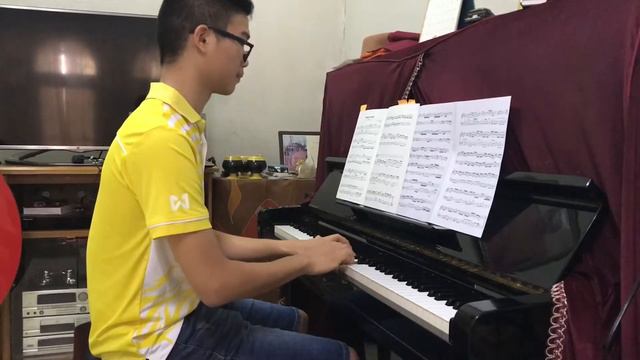 Johann Sebastian Bach - Prelude in G Major [Piano Cover by Kruhunt's Student] смотреть онлайн