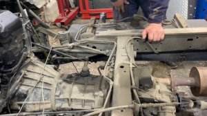 Усиленно взялись за Японского Деда! Toyota Hiace 1994 г.в. 4WD ФУРГОН (Тойота Хайс) /Часть 1