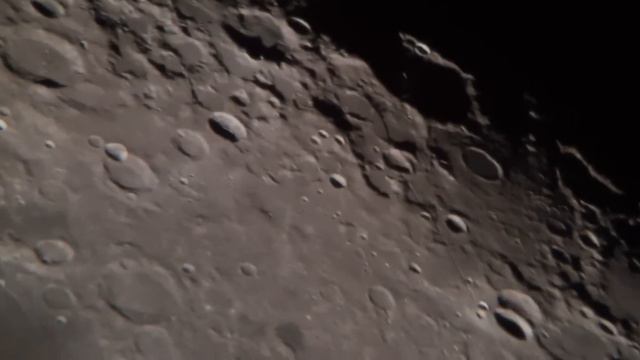 Live visione diretta della Luna al telescopio Dobson da 14"/Live moon in the 14 "Dobsonian telescop смотреть онлайн