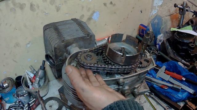 ДЕНДРОФЕКАЛЬНЫЙ DIY когда в ТОКАРКЕ не силен. Без этой приспособы не разобрать мотор MZ Em 150 !! смотреть онлайн