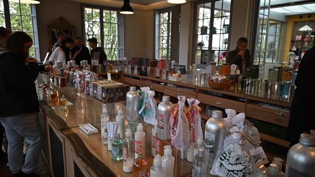 Grasse, France. Perfume Capital of the World (French Riviera Part - 4) смотреть онлайн