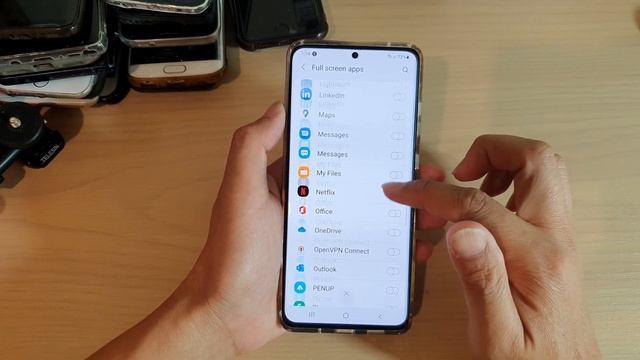 Galaxy S21/Ultra/Plus: How to Enable/Disable Full Screen Apps смотреть онлайн