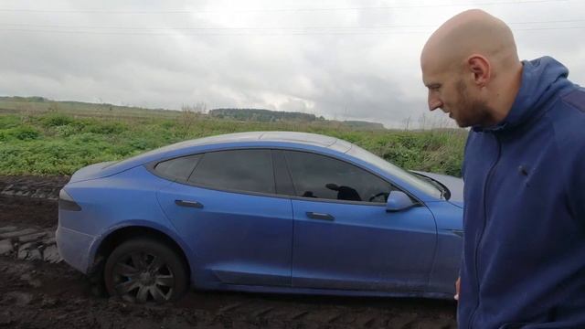 Тест-драйв Тесла! | Tesla Model S там, где нет дорог! смотреть онлайн