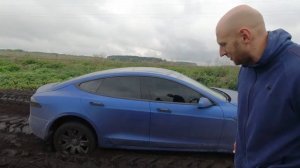 Тест-драйв Тесла! | Tesla Model S там, где нет дорог!