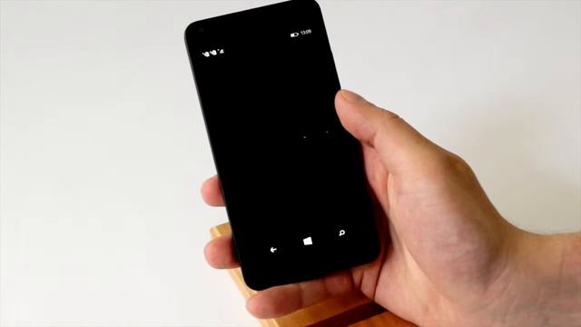 Видео-урок: активация смартфона на базе Windows Phone 8 / 8.1