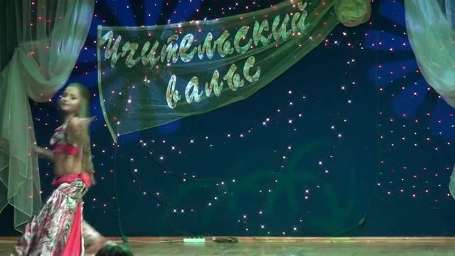 Вика с танцем Ассена смотреть онлайн